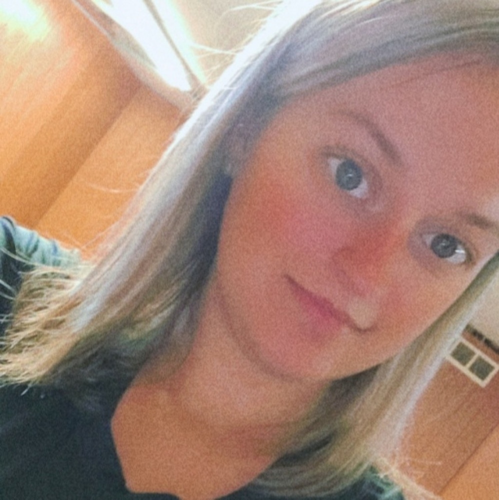 Meet your Posher, Natalie